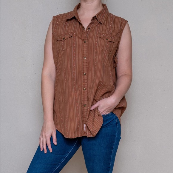 Wrangler Tops - Wrangler SZ XXL button down tank top